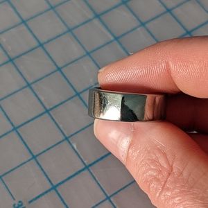 Oura gen 2 tracker silver ring, size 6